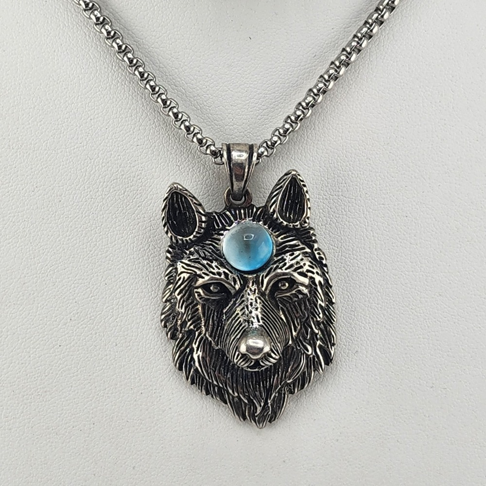 Viking Wolf Head Necklace‎ Silver Tone